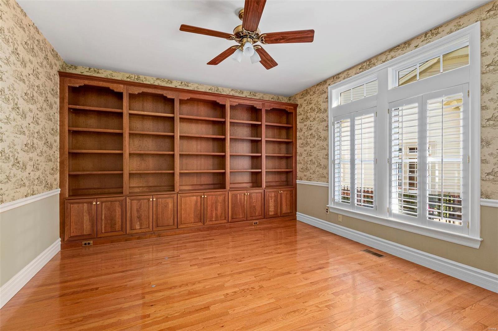 805 Stonebluff Court Chesterfield, MO 63005 - Photo 7 of 23