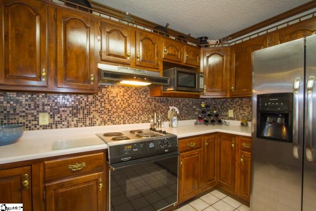 1105 Mossie Smith Road Easley, SC 29642 - Photo 6 of 29 Gallery Image 6