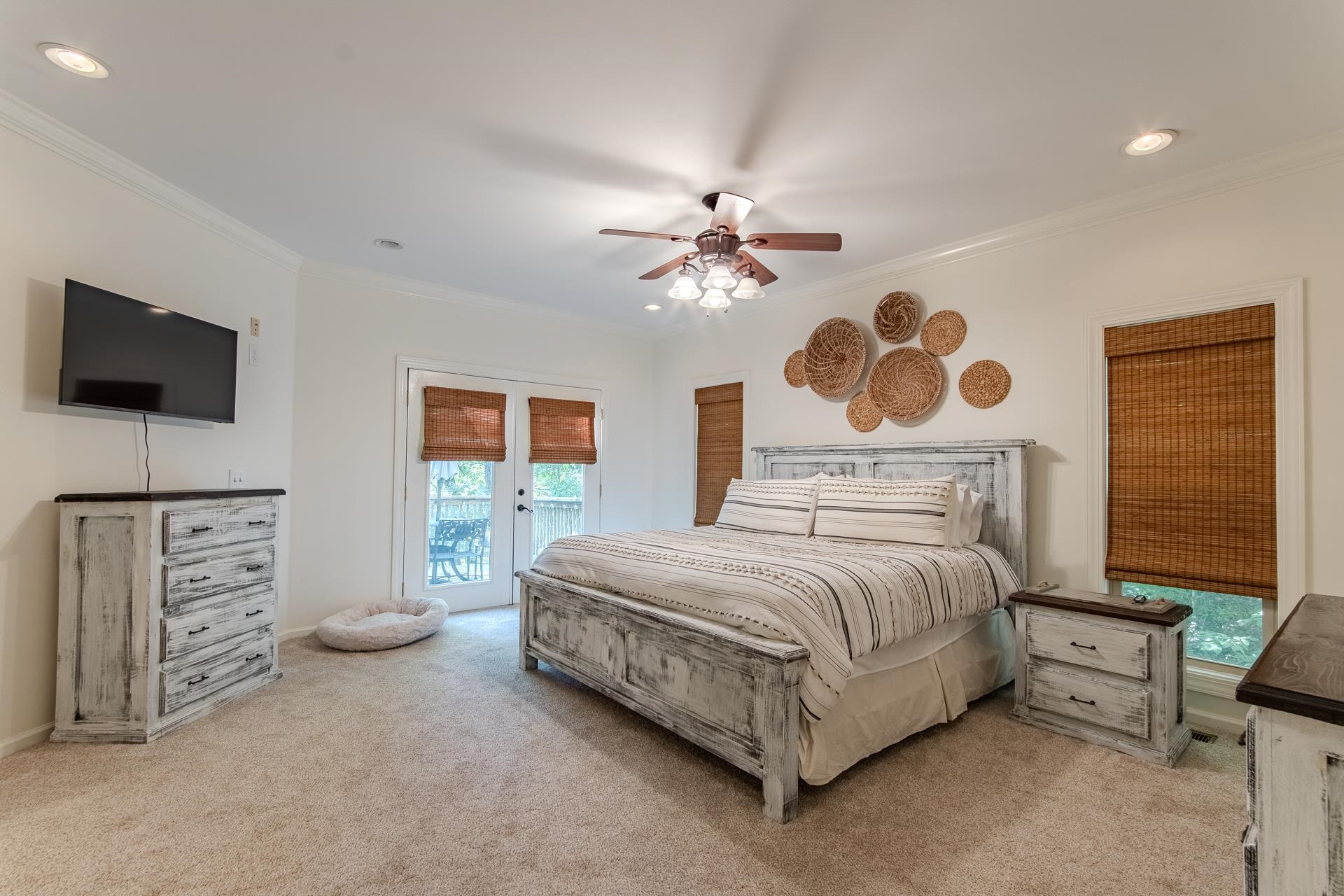 120 Pier Point Savannah, TN 38372 - Photo 21 of 38 Bedroom with light colored carpet, access to exterior, crown molding, ceiling fan, and recessed lighting