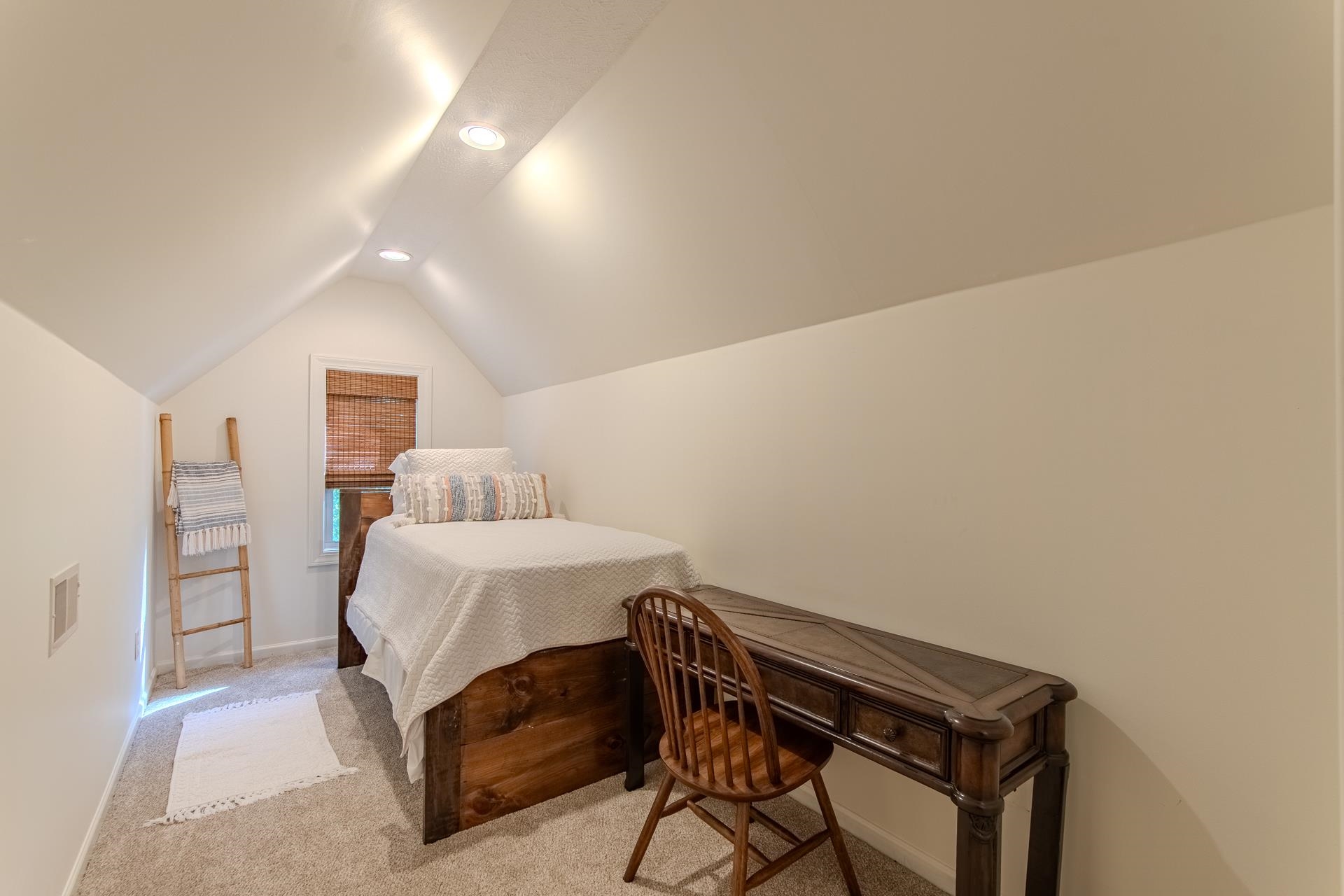 120 Pier Point Savannah, TN 38372 - Photo 28 of 38 Carpeted bedroom featuring lofted ceiling and recessed lighting