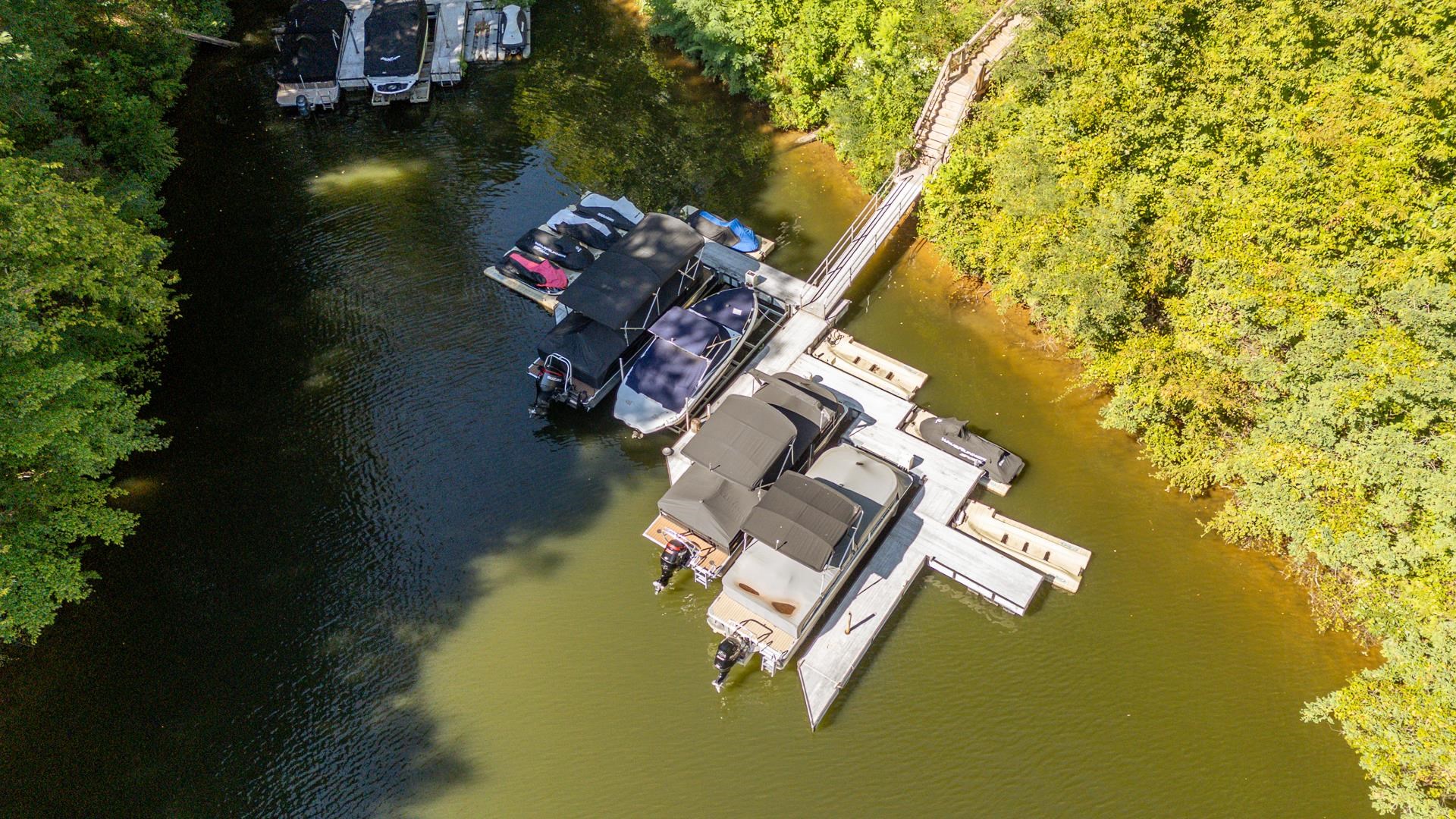 120 Pier Point Savannah, TN 38372 - Photo 37 of 38 Aerial view of a large body of water