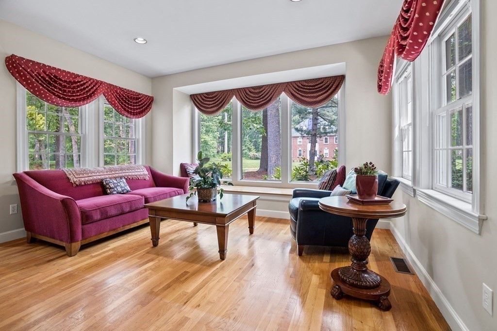 166 York Road Mansfield, MA 02048 - Photo 7 of 34 Gallery Image 7
