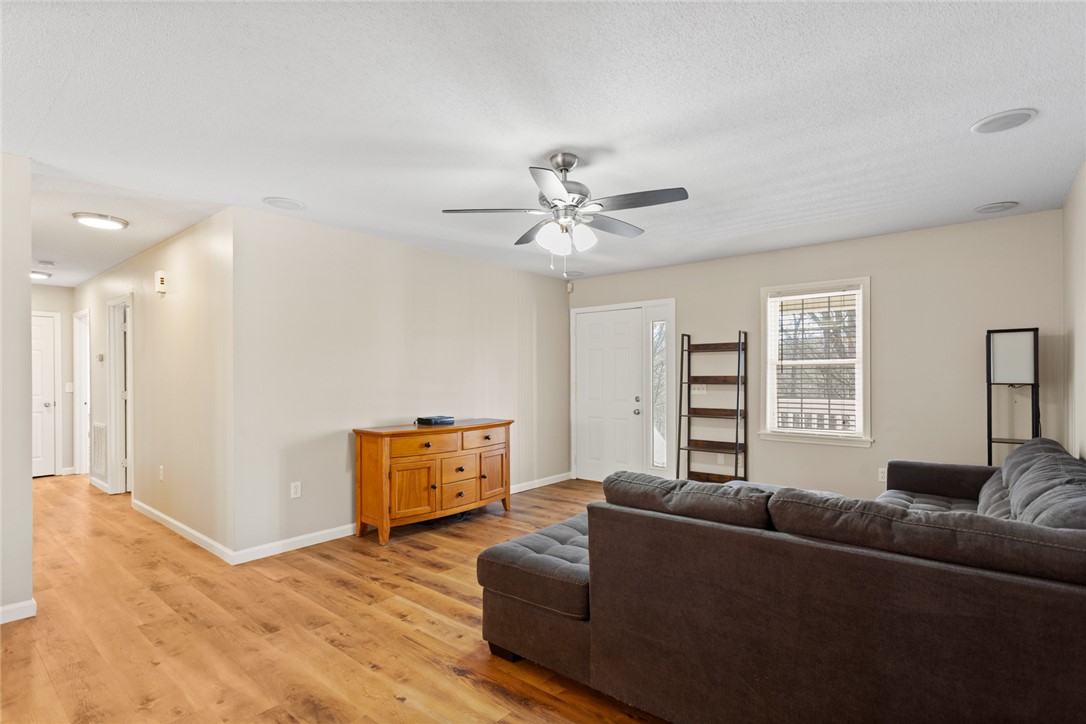 324 Fox Run Road Walhalla, SC 29691 - Photo 13 of 48