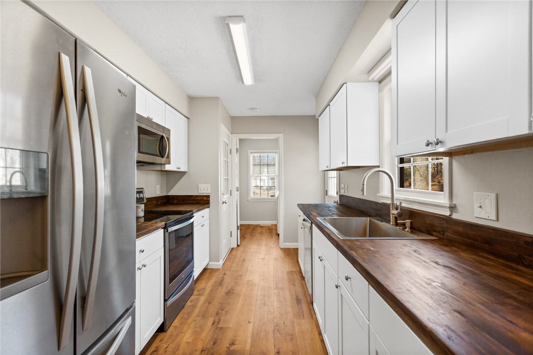 324 Fox Run Road Walhalla, SC 29691 - Photo 18 of 48