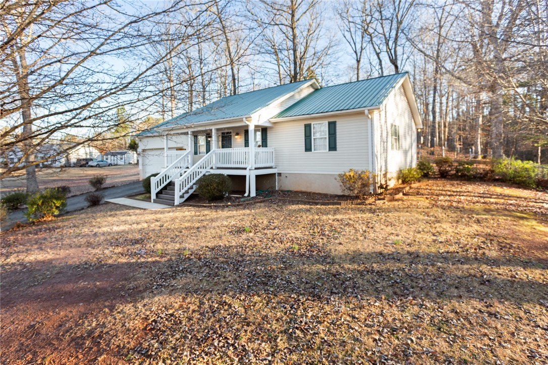 324 Fox Run Road Walhalla, SC 29691 - Photo 5 of 48