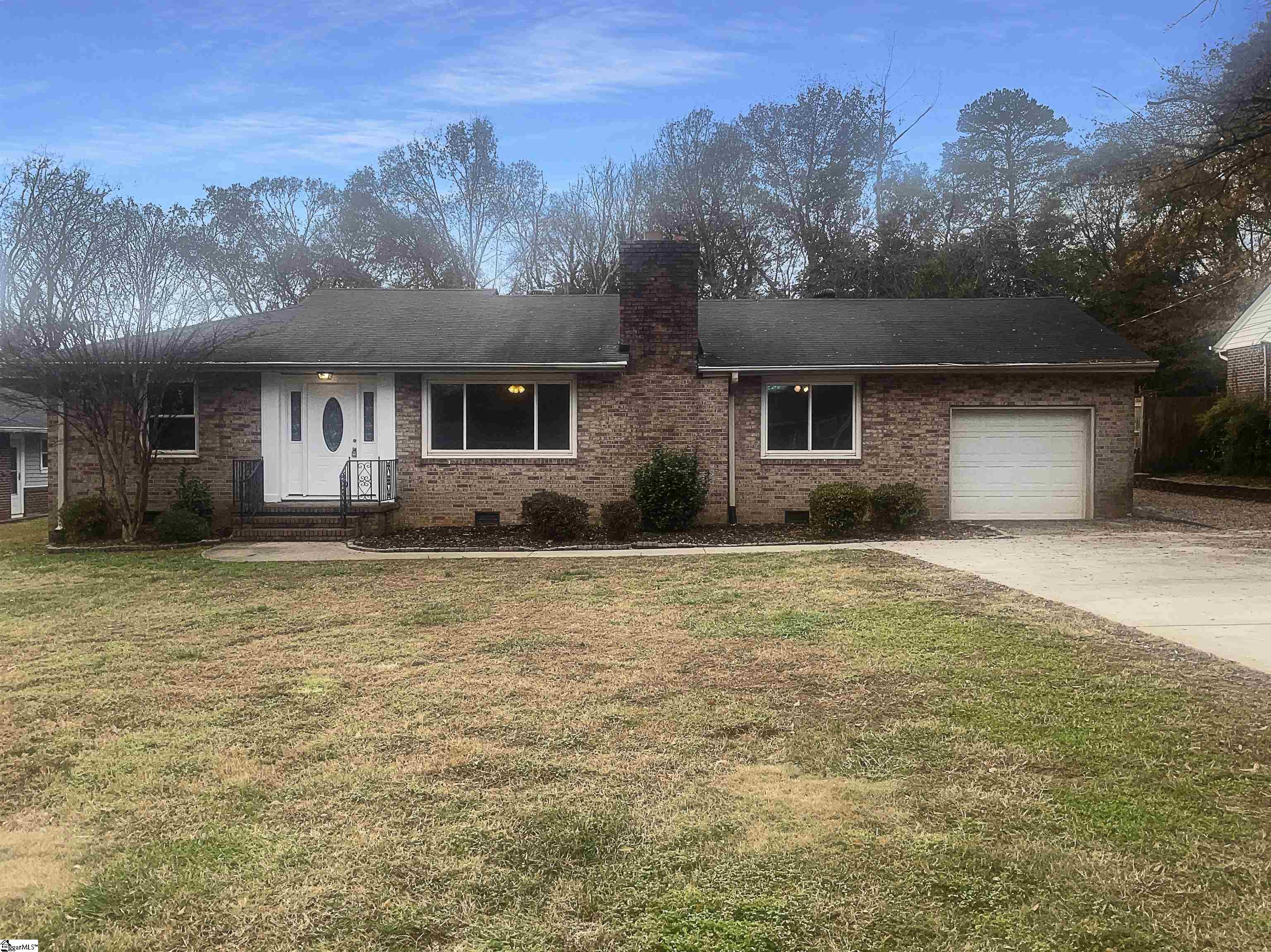 137 Batesview Drive Greenville, SC 29607 - Photo 1 of 21 Gallery Image 1