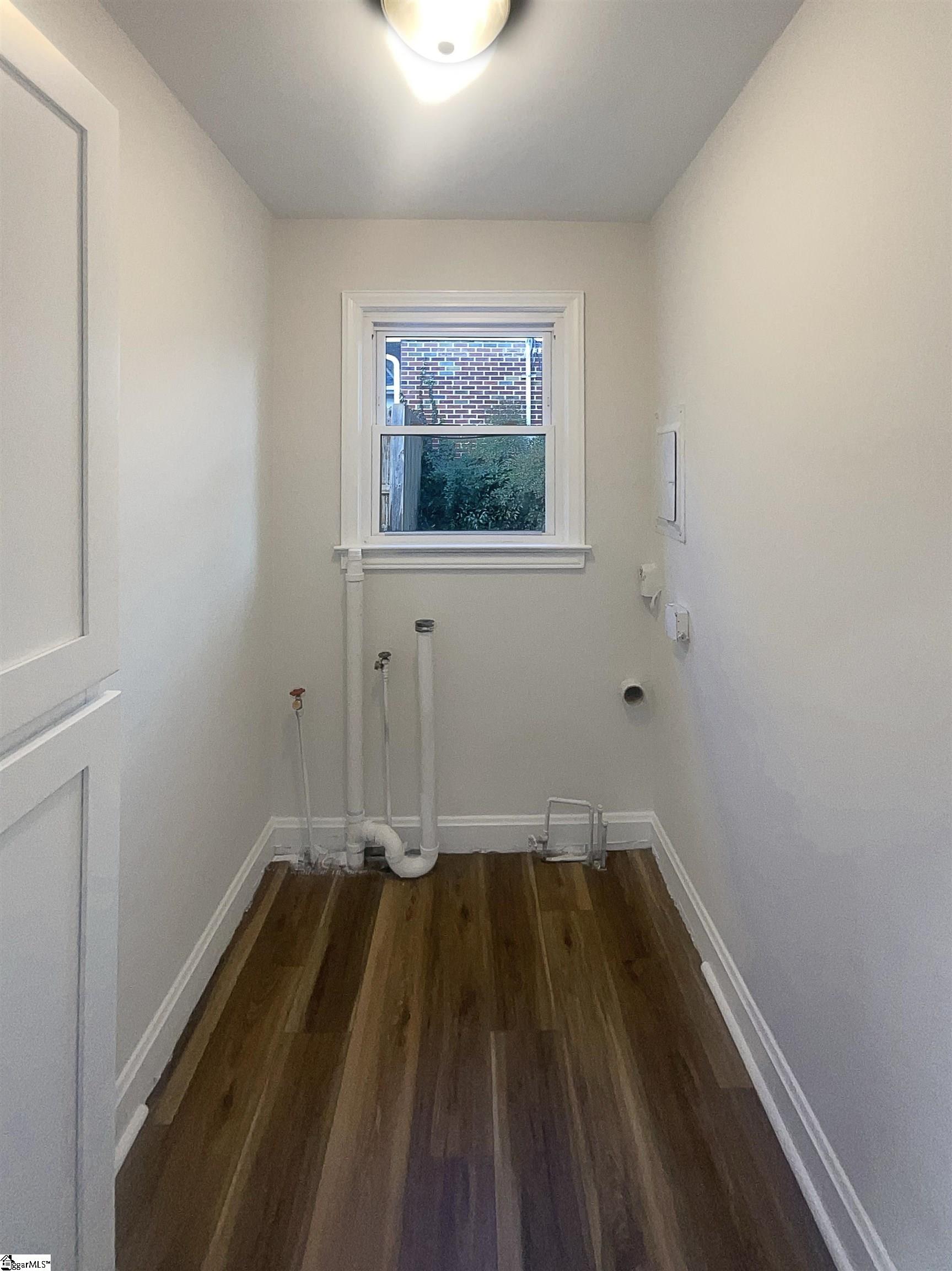 137 Batesview Drive Greenville, SC 29607 - Photo 9 of 21 Gallery Image 9