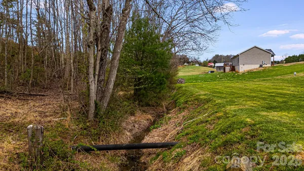 $415,000 | 842 Old NC 20 Highway, Alexander, NC 28701