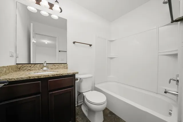 $324,900 | 1455 Manning Avenue, Montgomery, IL 60538