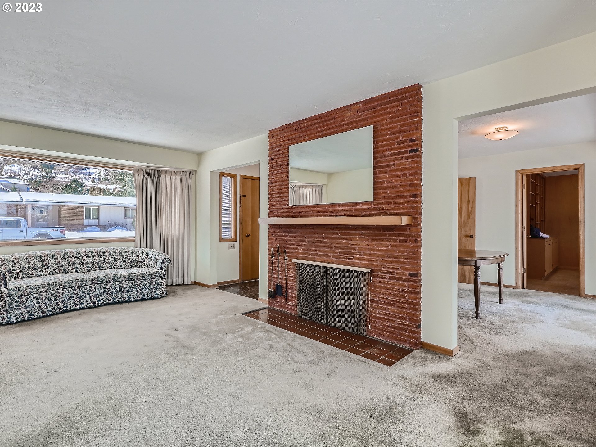 2112 Division Street Camas, WA 98607 - Photo 7 of 32 Gallery Image 7