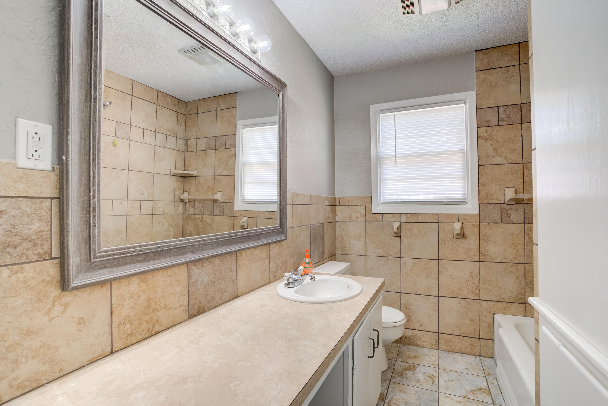 4708 47th Street Lubbock, TX 79414 - Photo 15 of 17 WGP03160_1_2