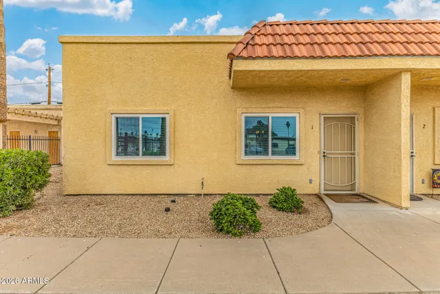 $178,000 | 17201 North 16th Drive, Unit 1, Phoenix, AZ 85023