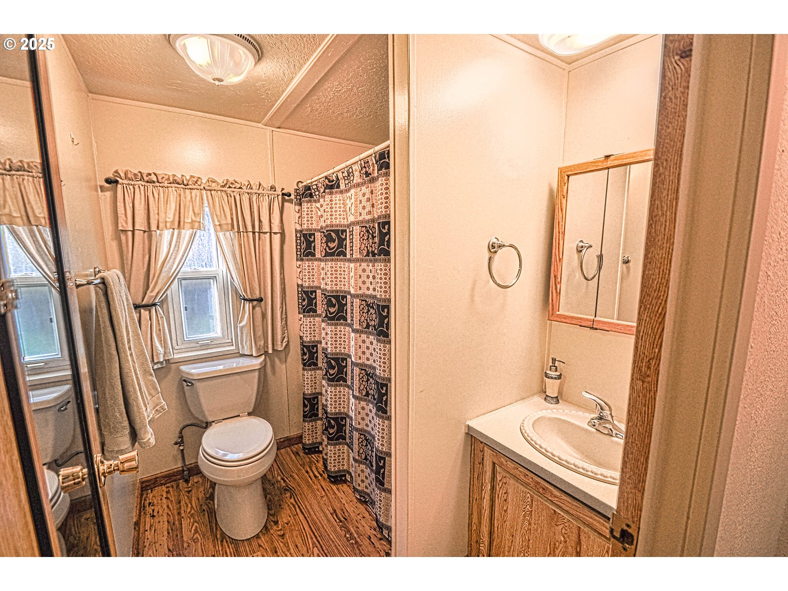 365 Bellflower Road Clatskanie, OR 97016 - Photo 19 of 22 Bathroom