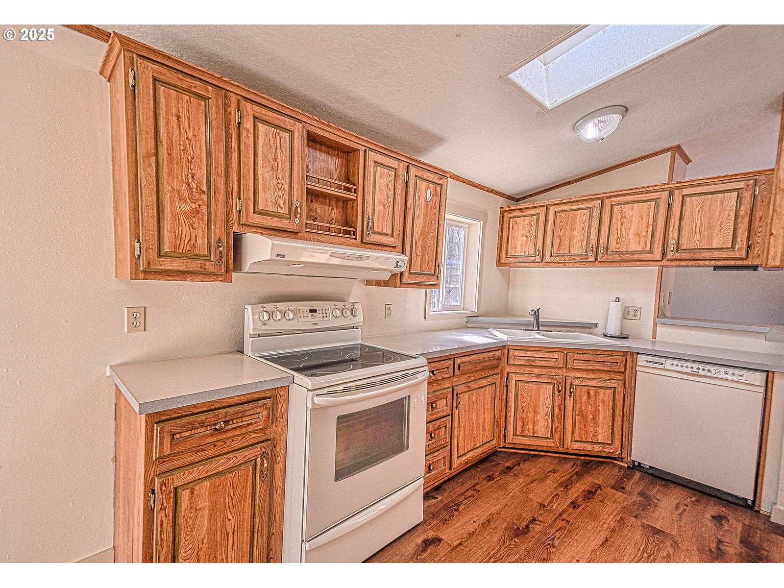 365 Bellflower Road Clatskanie, OR 97016 - Photo 8 of 22 Kitchen