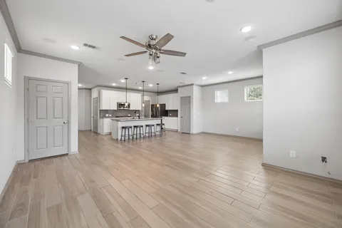 $2,800 | 1903 Monaco Memorial Lane, Houston, TX 77043