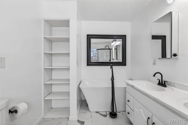 $285,000 | 19901 Gore Road, Ste. Genevieve, MO 63670