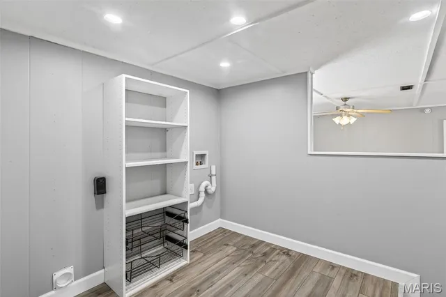 $285,000 | 19901 Gore Road, Ste. Genevieve, MO 63670