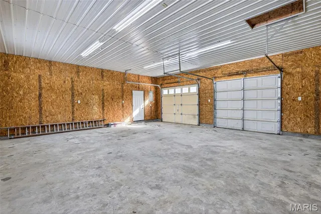 $285,000 | 19901 Gore Road, Ste. Genevieve, MO 63670