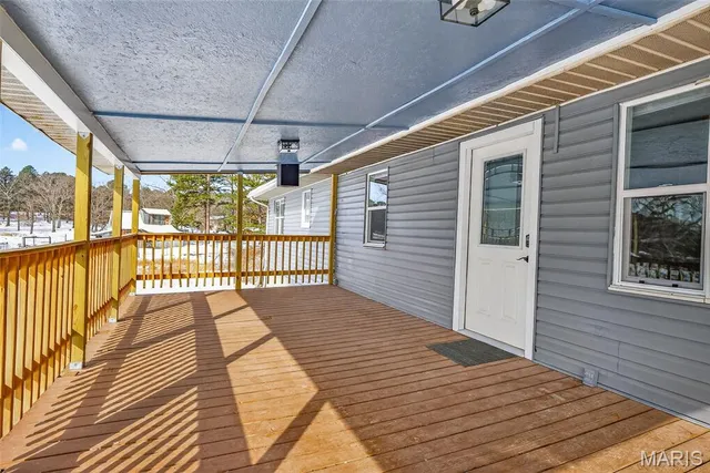 $285,000 | 19901 Gore Road, Ste. Genevieve, MO 63670