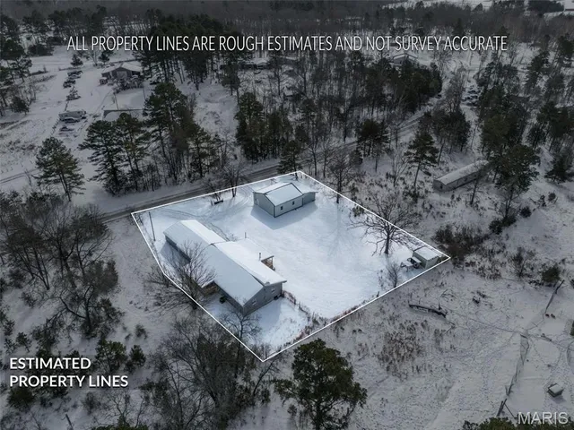 $285,000 | 19901 Gore Road, Ste. Genevieve, MO 63670