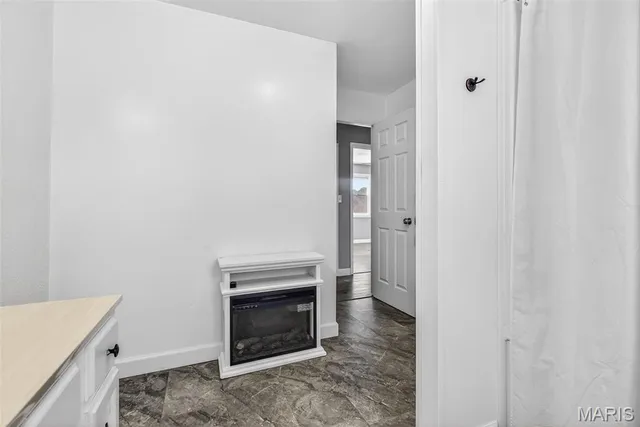 $285,000 | 19901 Gore Road, Ste. Genevieve, MO 63670