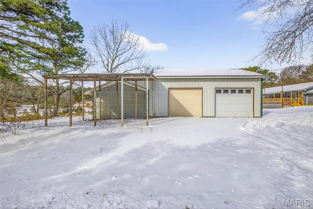 $285,000 | 19901 Gore Road, Ste. Genevieve, MO 63670