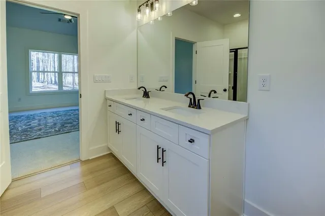a bathroom with a tub