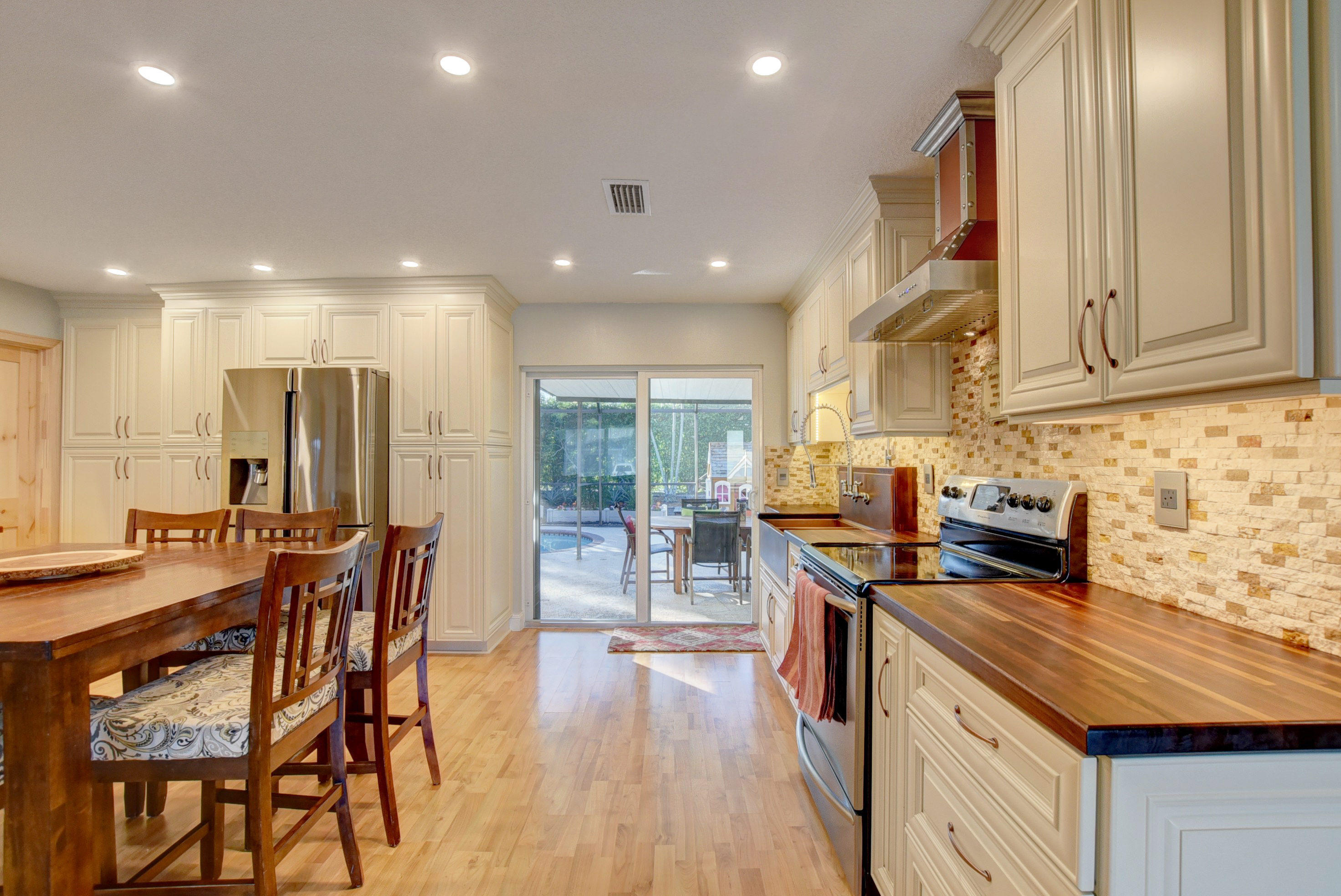 9880 Liberty Road Boca Raton, FL 33434 - Photo 8 of 57 08_dsc_0119_20_21_22_23