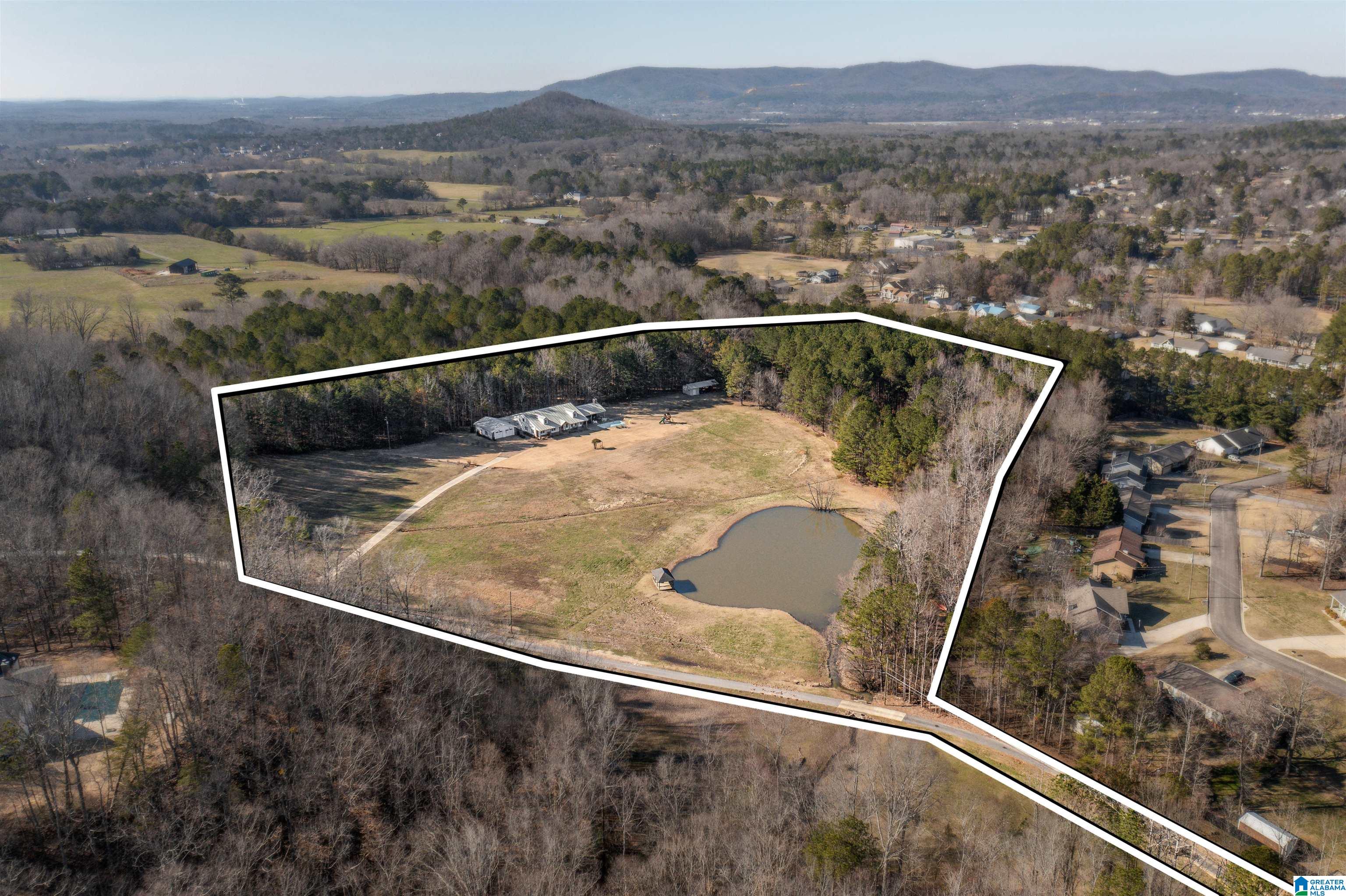 40 Deer Cove Road Oxford, AL 36203 - Photo 17 of 69