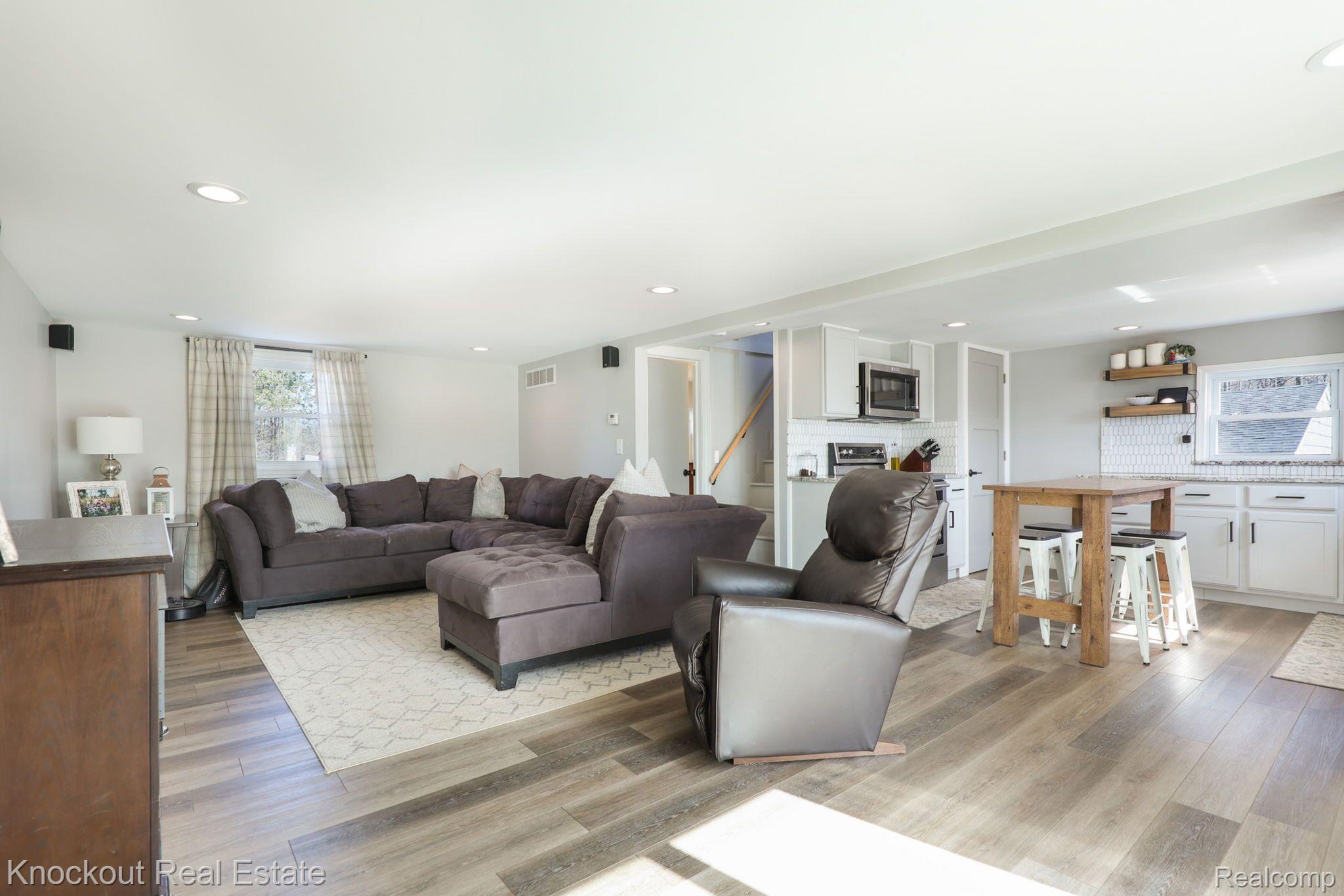 10305 South Beyer Road Birch Run, MI 48415 - Photo 10 of 62 Gallery Image 10