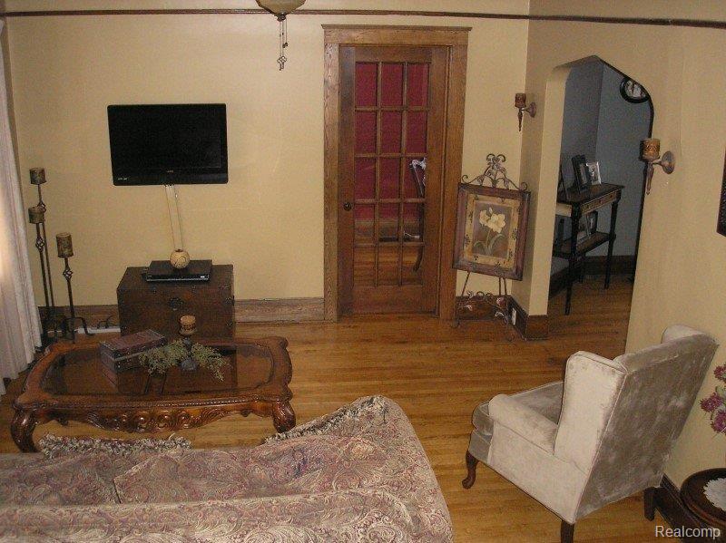 366 West Gilford Road Caro, MI 48723 - Photo 6 of 15 366 view of living room from the