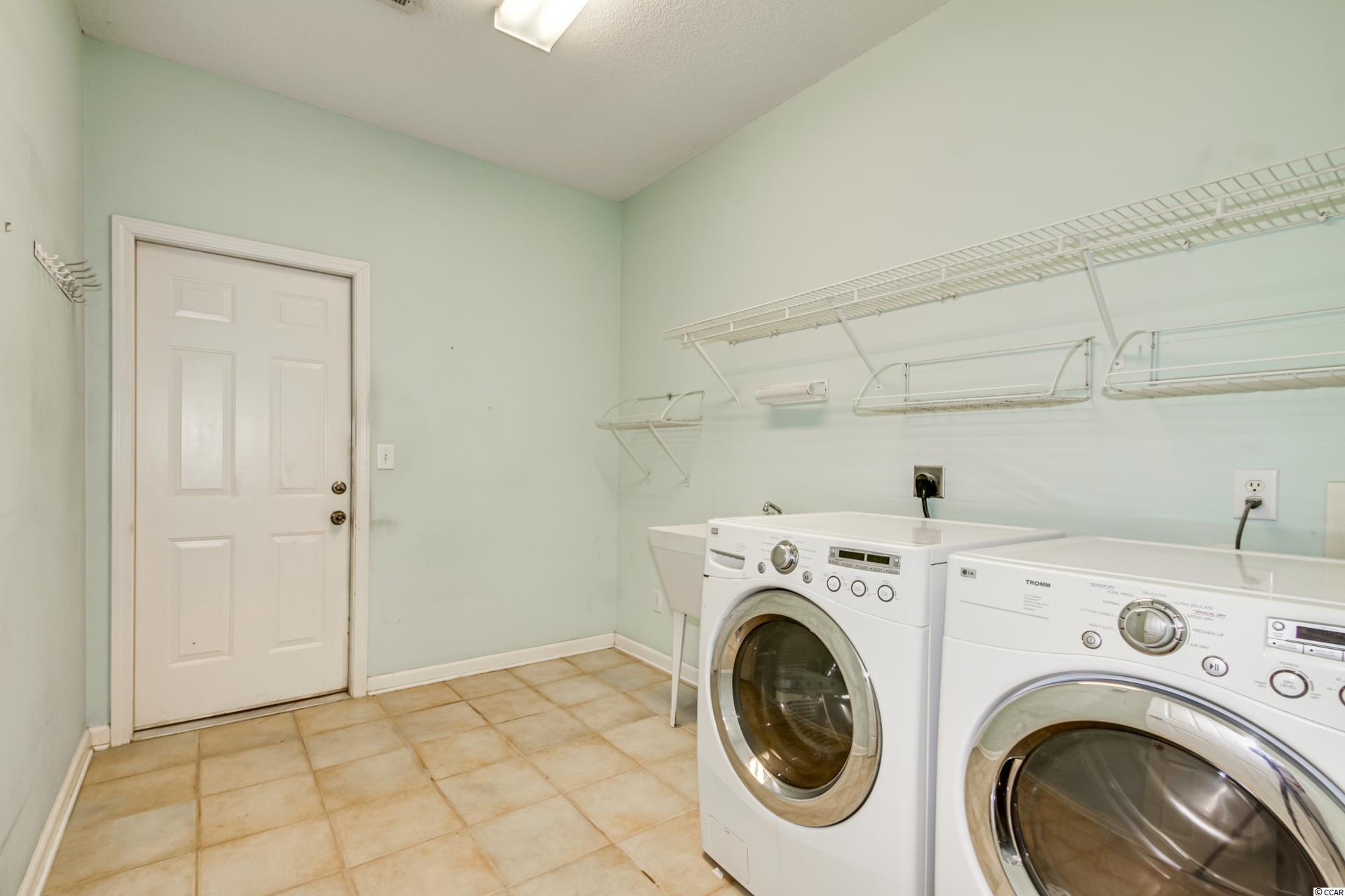 262 Arcadia Road Pawleys Island, SC 29585 - Photo 21 of 35 Gallery Image 21