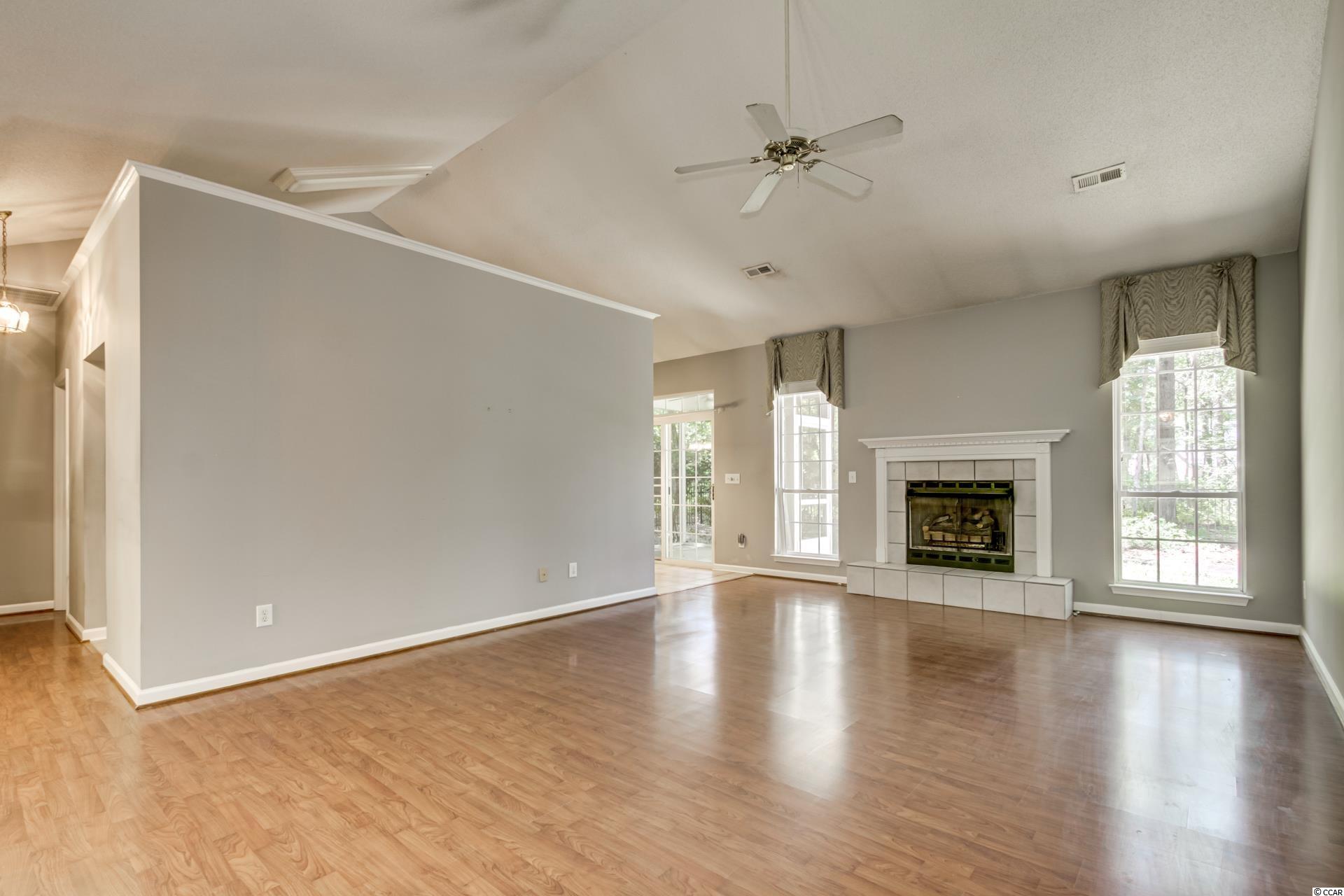 262 Arcadia Road Pawleys Island, SC 29585 - Photo 5 of 35 Gallery Image 5