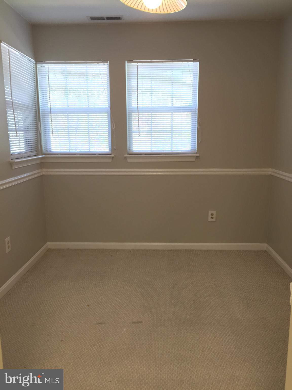 8341 Montgomery Run Road, Unit H Ellicott City, MD 21043 - Photo 9 of 16 Dining Room