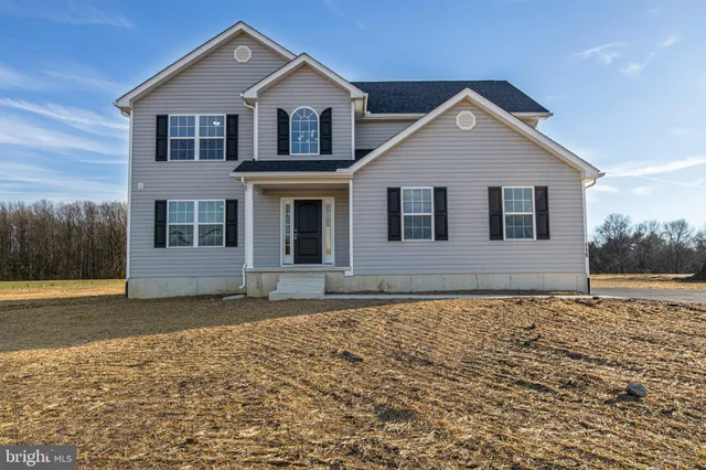 $615,000 | 719 West Evens Road, Viola, DE 19979