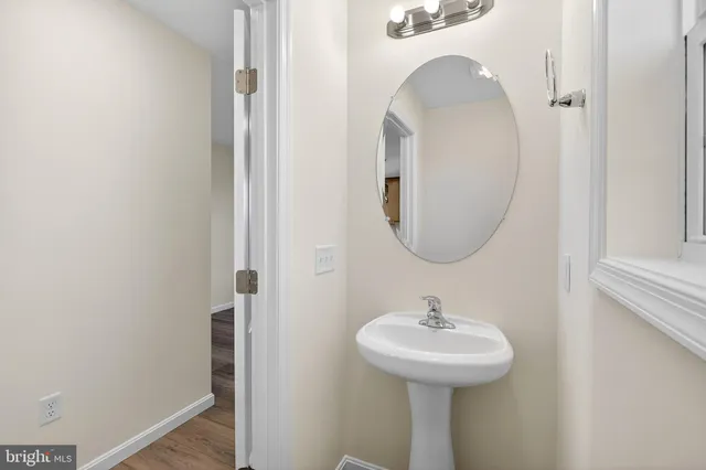 $615,000 | 719 West Evens Road, Viola, DE 19979