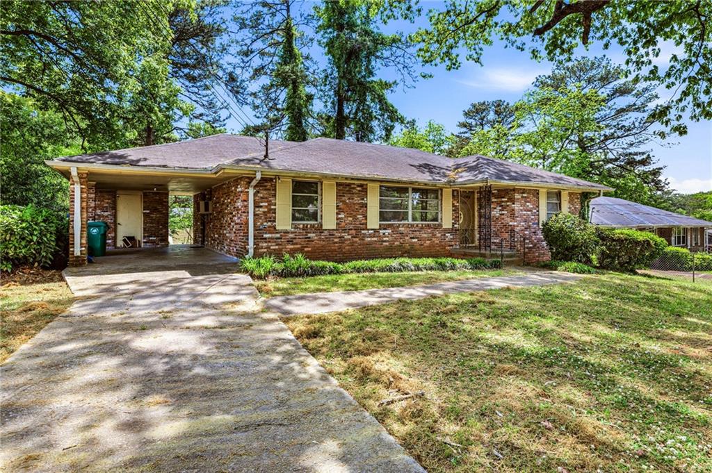 1949 Capri Drive Decatur, GA 30032 - Photo 2 of 17