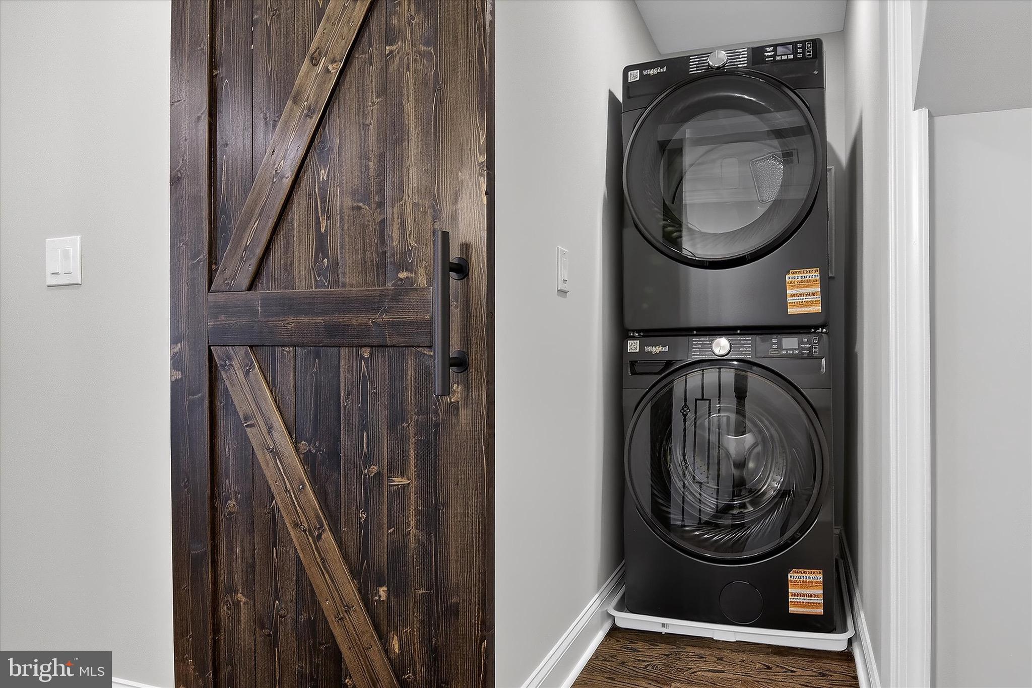 1607 North Glebe Road Arlington, VA 22207 - Photo 29 of 45 Laundry closet