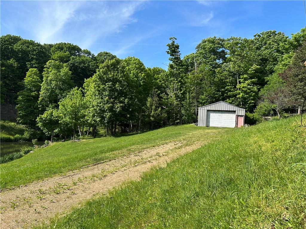 170 Clarks Hollow Rd Spring Vandergrift, PA 15690 - Photo 4 of 12