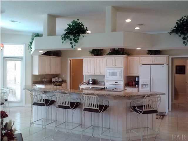 1498 Chemstrand Road Cantonment, FL 32533 - Photo 3 of 23 KITCHEN BAR AREA
