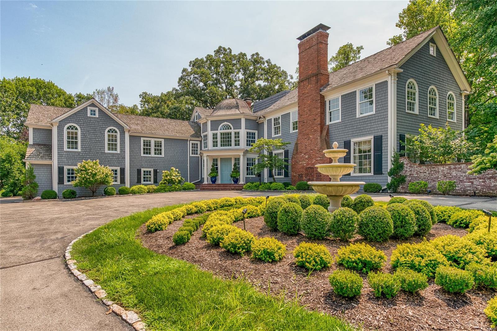 10 Edgewood Road St. Louis, MO 63124 - Photo 1 of 67 Gallery Image 1