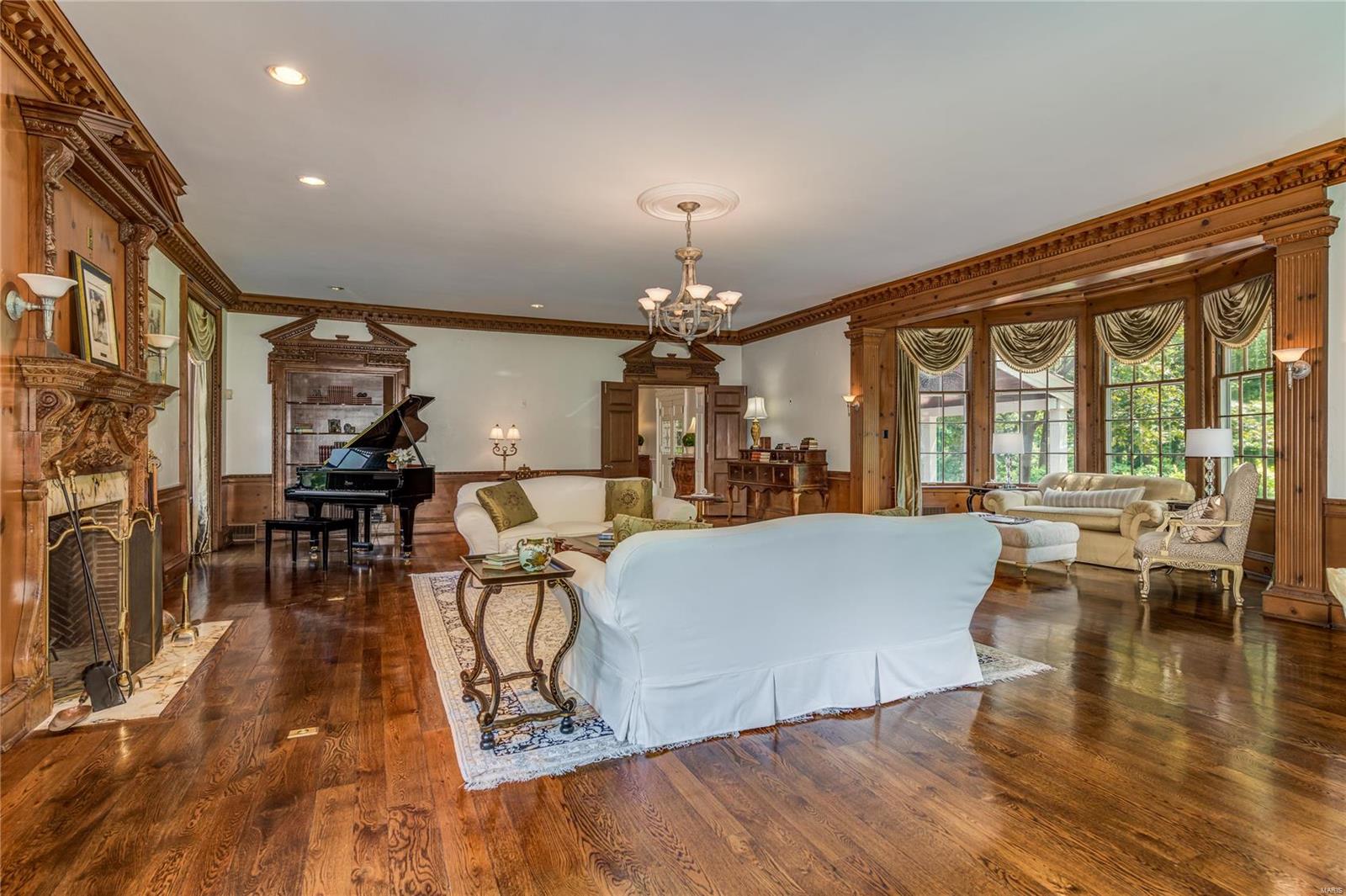 10 Edgewood Road St. Louis, MO 63124 - Photo 20 of 67 Gallery Image 20