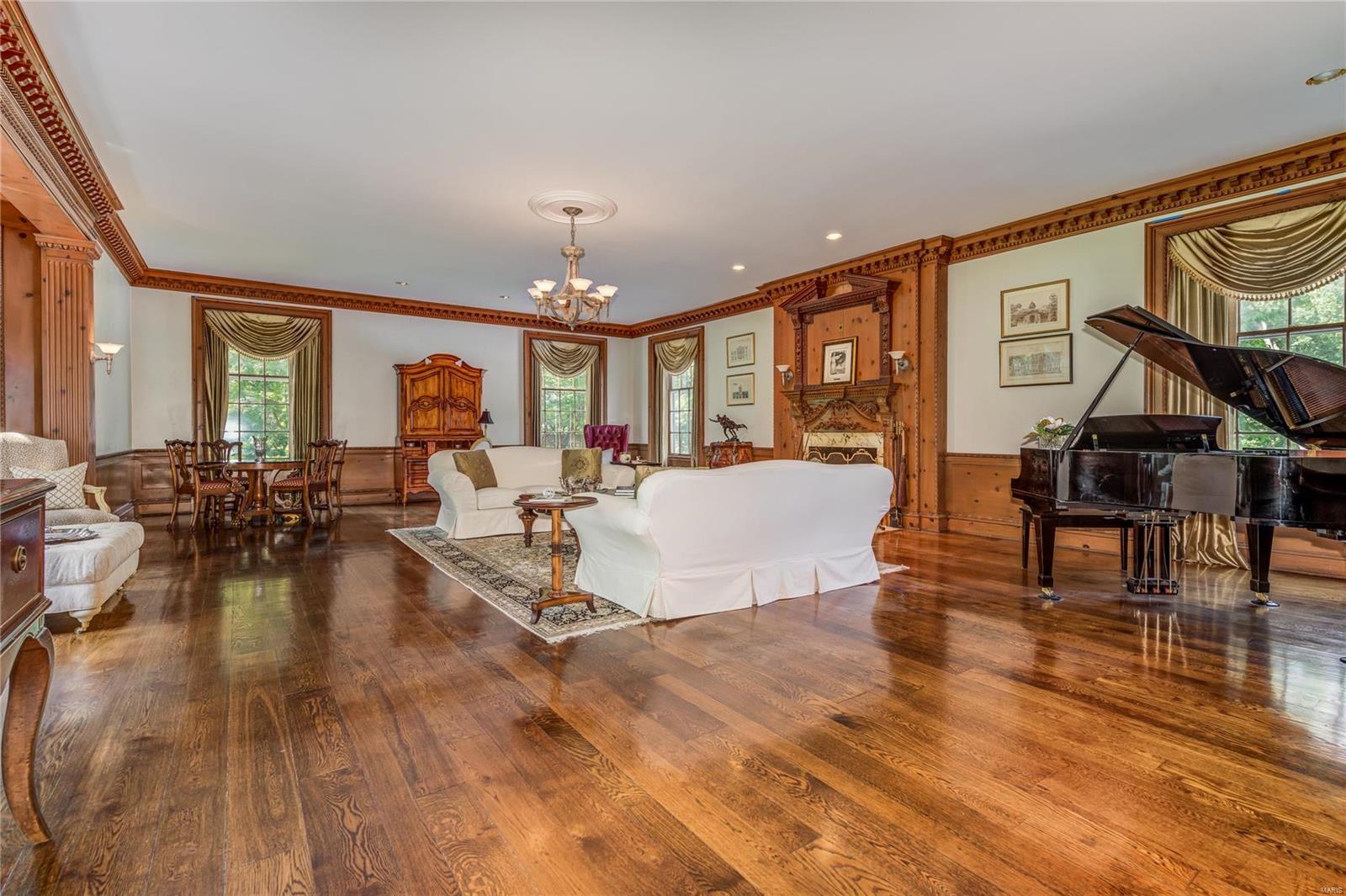 10 Edgewood Road St. Louis, MO 63124 - Photo 21 of 67 Gallery Image 21
