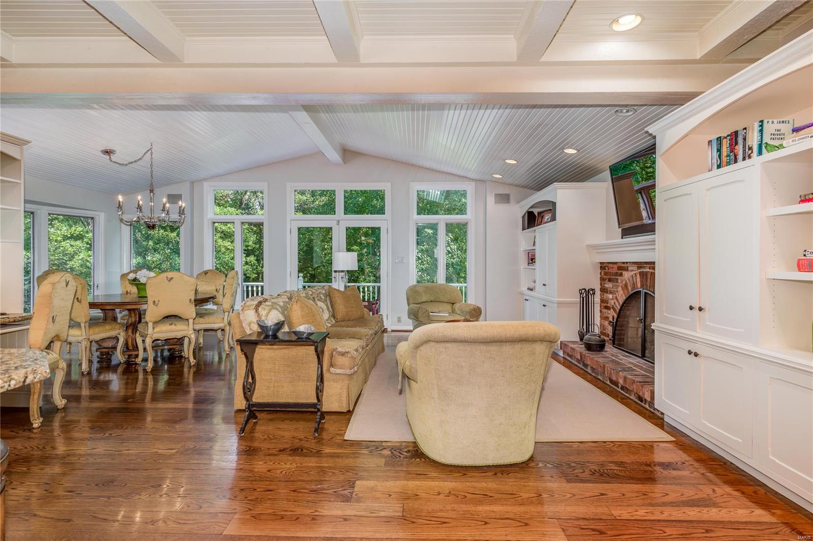 10 Edgewood Road St. Louis, MO 63124 - Photo 30 of 67 Gallery Image 30