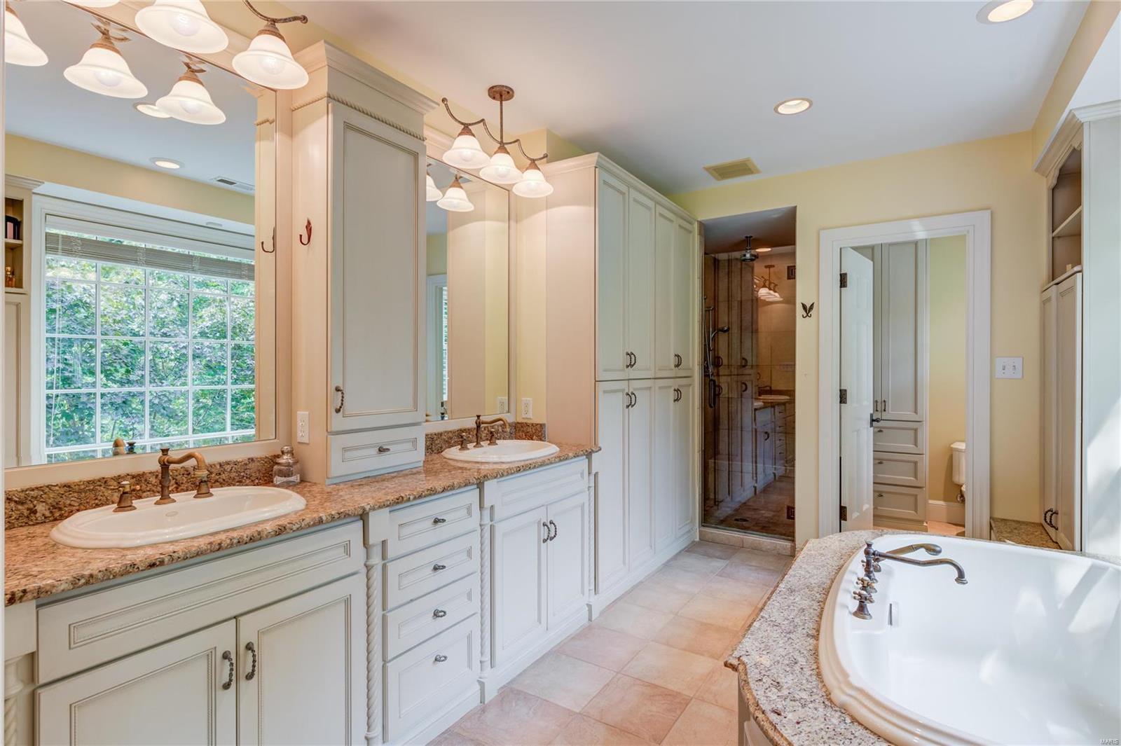 10 Edgewood Road St. Louis, MO 63124 - Photo 47 of 67 Gallery Image 47