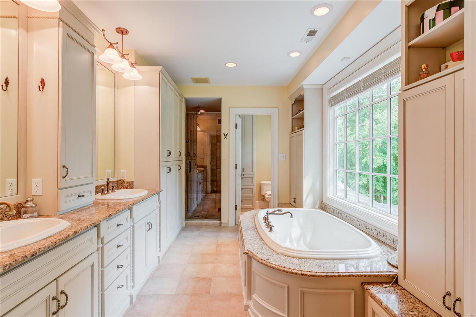 10 Edgewood Road St. Louis, MO 63124 - Photo 48 of 67 Gallery Image 48