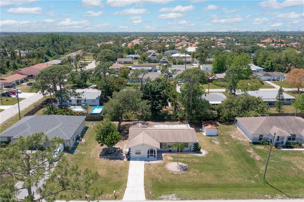 9216 Pineapple Road Fort Myers, FL 33967 - Photo 2 of 29 Gallery Image 2