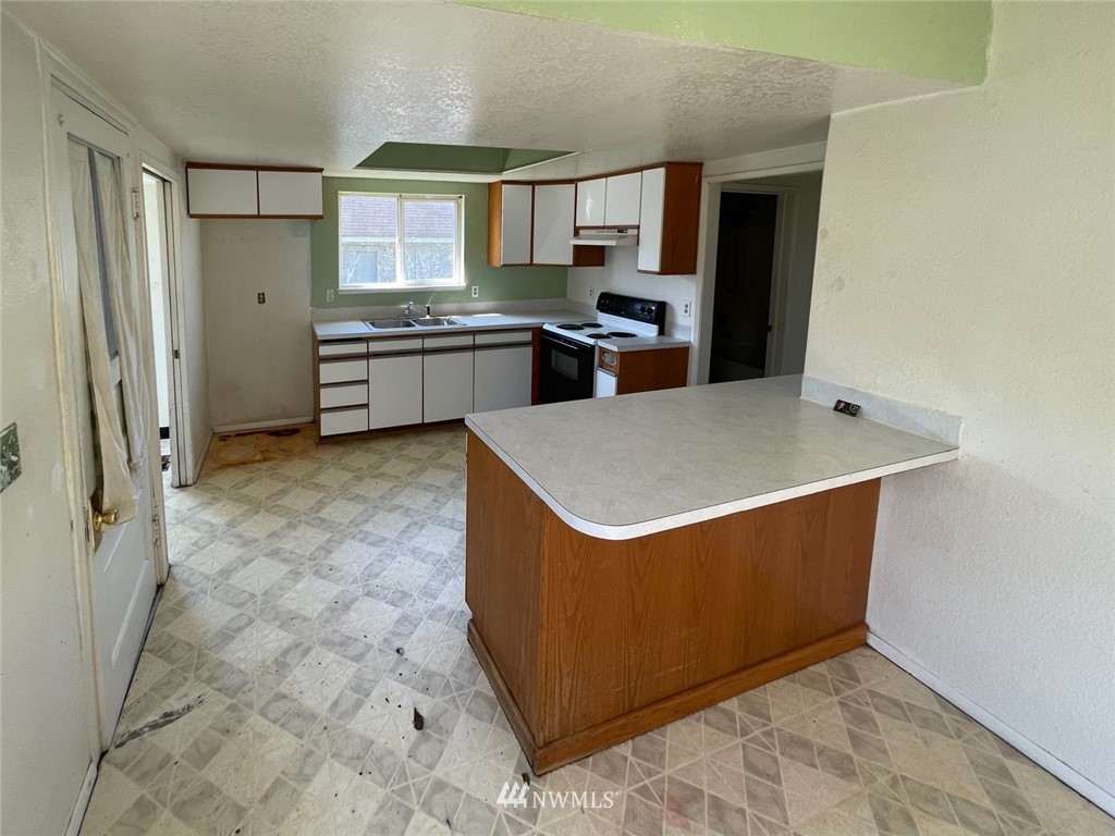 237 Southwest James Street Chehalis, WA 98532 - Photo 9 of 26 Gallery Image 9