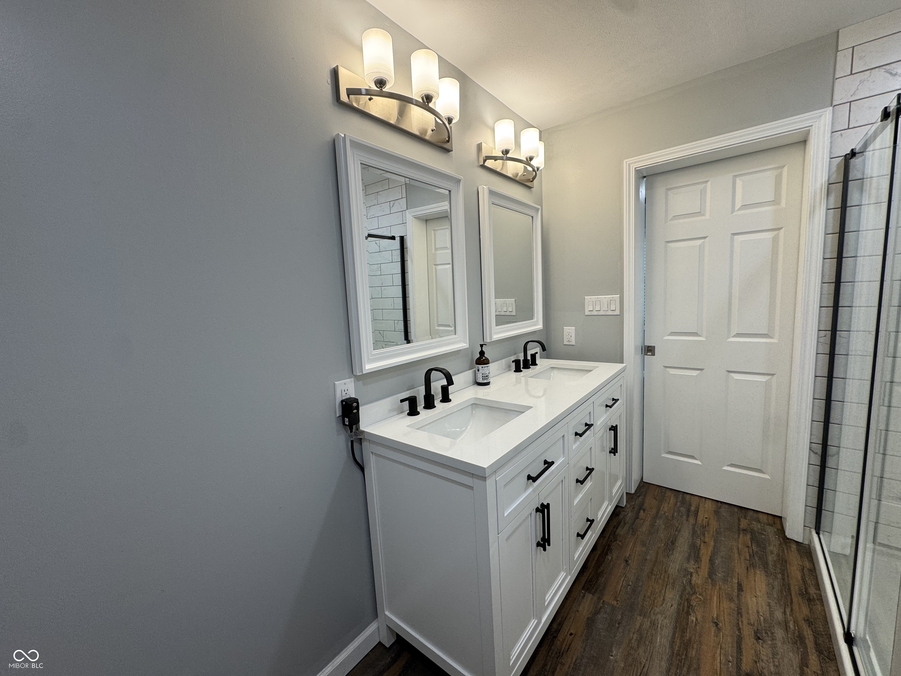 307 West Pierce Street Whitestown, IN 46075 - Photo 10 of 24