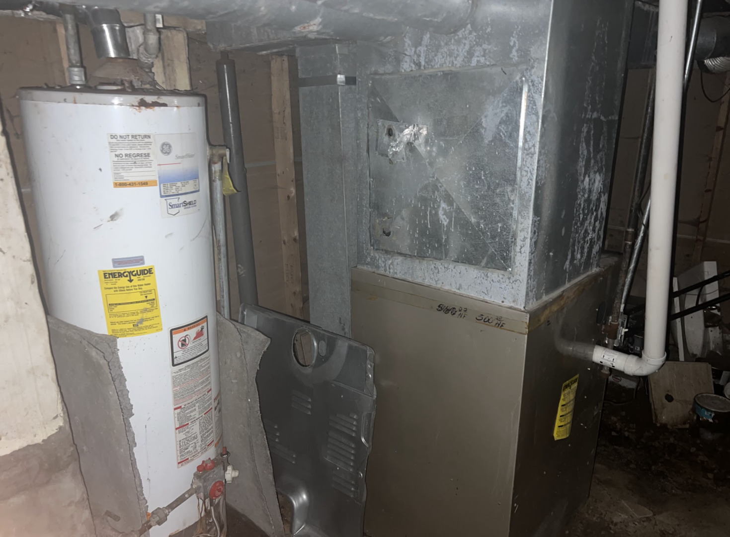 11745 South Wallace Street Chicago, IL 60628 - Photo 12 of 13 a bathroom with a sink and mirror